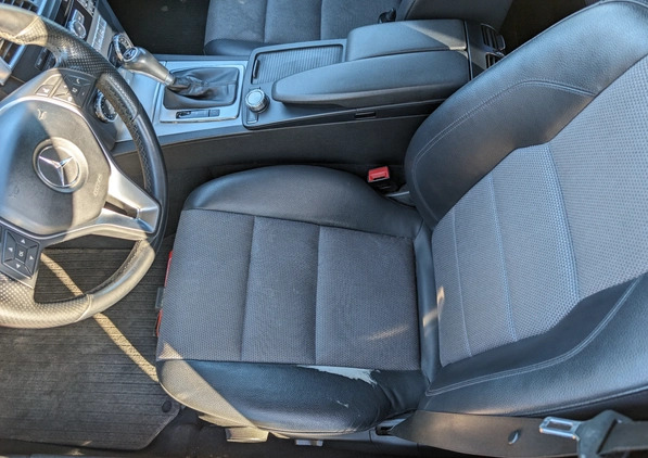 Mercedes-Benz Klasa C cena 36500 przebieg: 228759, rok produkcji 2011 z Rzeszów małe 232